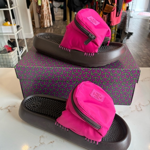 Tory Burch Shoes - Tory Burch pocket sport hot pink nylon slide size 10 nwt